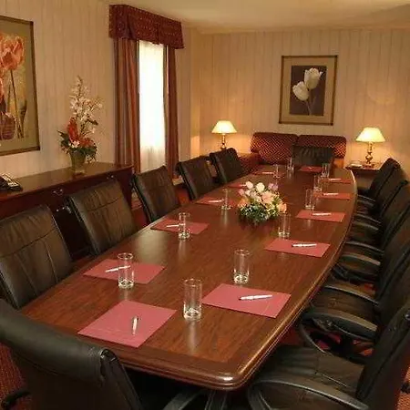 Lord Elgin Hotel 